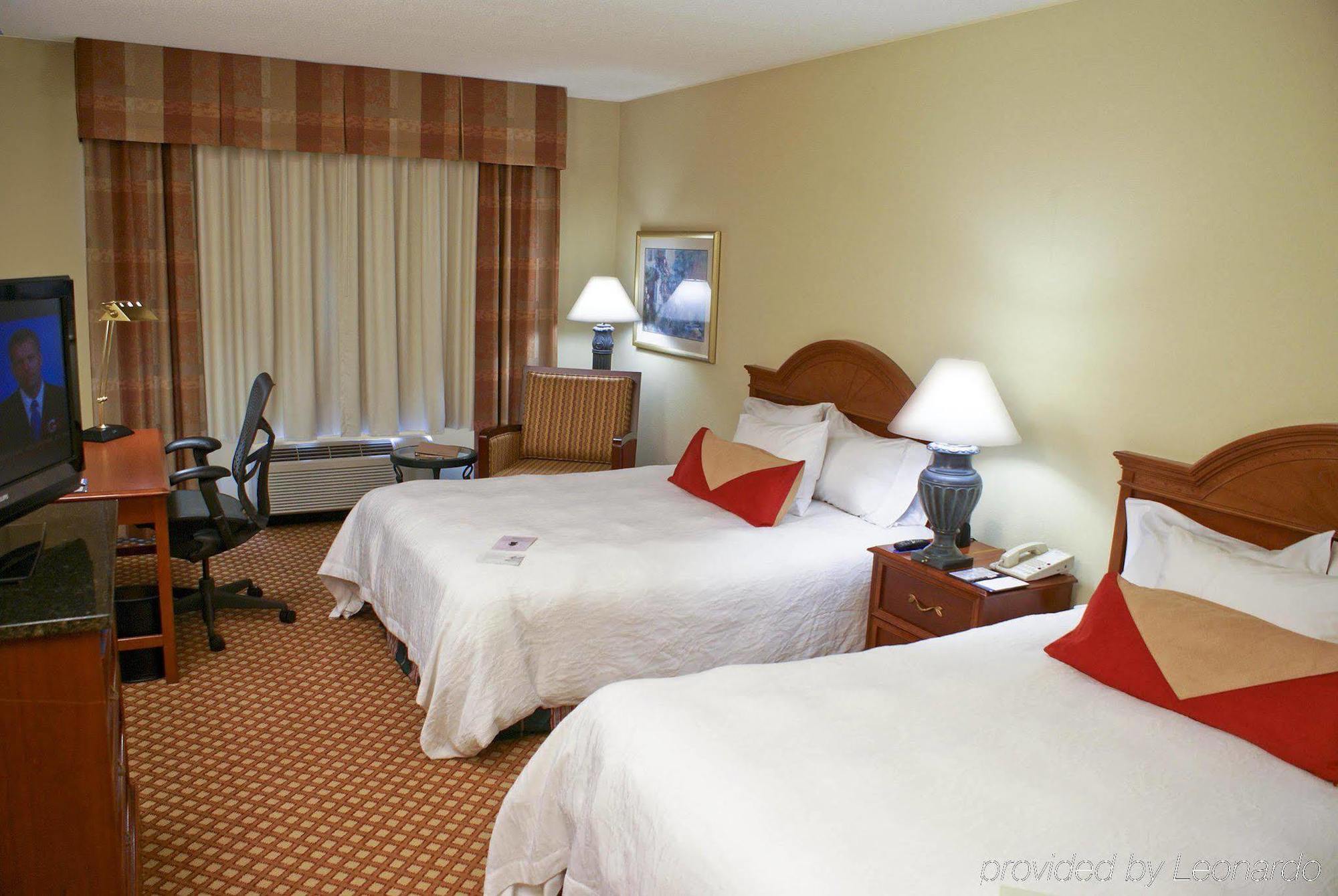 Hilton Garden Inn Charlotte North Zimmer foto